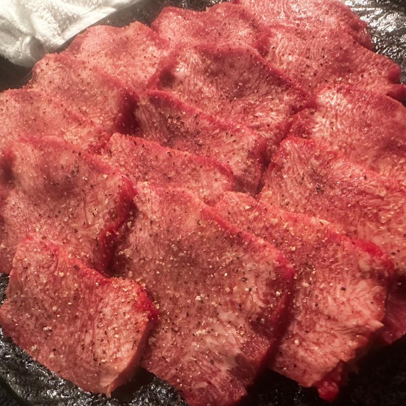 上塩タン(炭火焼肉 翠)