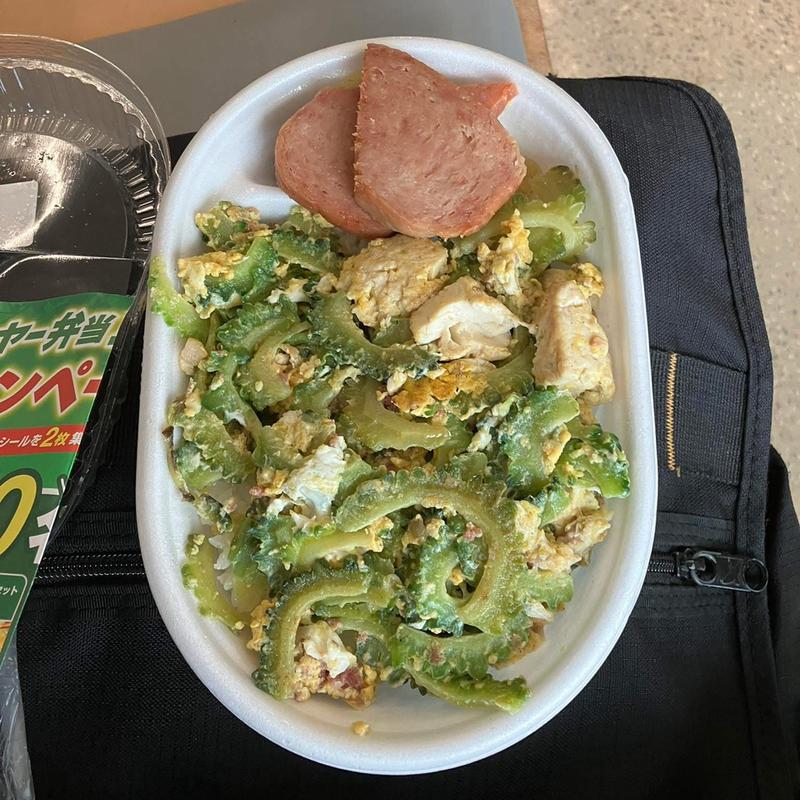 ゴーヤ弁当(ほっともっと 国際通り安里店)