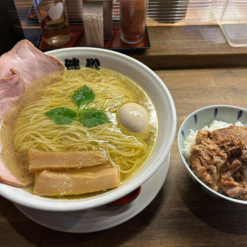 鶏塩らーめん 大 味玉 トロ肉丼(らーめん健心)