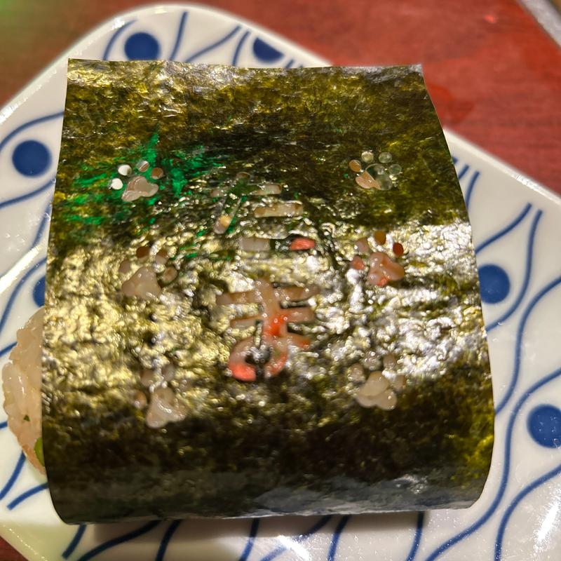 紅生姜と揚げ玉おにぎり(焼鳥・串カツ＆飲み放題 たま南1条店)