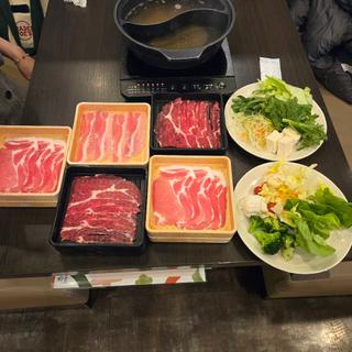 牛・豚食べ放題(しゃぶ葉 足利朝倉店)