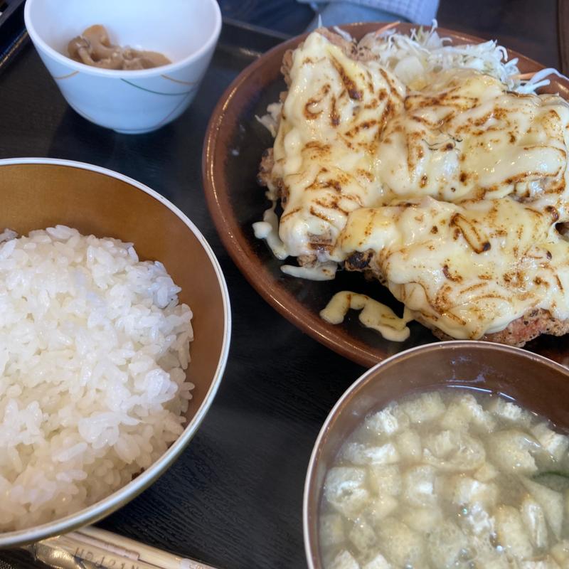 炙りマヨチーズ定食(食堂倶楽部よしび)