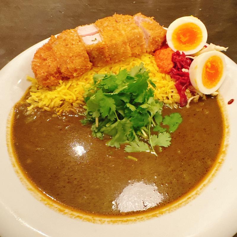 スパイスとんかつカリー　味玉トッピング(渡邊カリー 梅田本店)