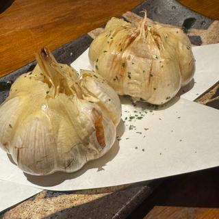 ニンニクの素揚げ