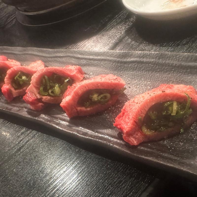 ネギ包みタン(炭火焼肉 翠)