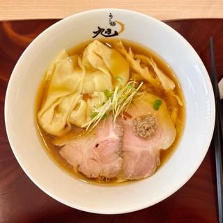 醤油らぁ麺(追加トッピング:ワンタン)