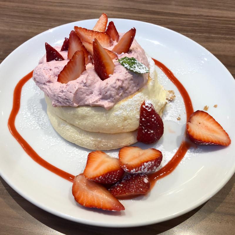 いちごのリコッタパンケーキ(高倉町珈琲 柏の葉店)