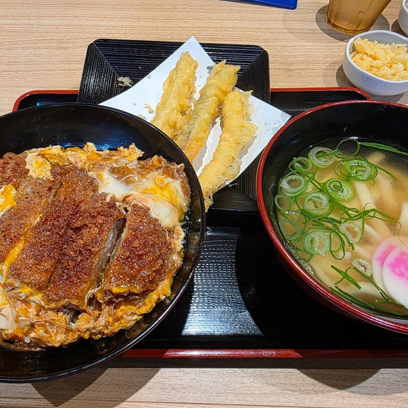 カツ丼 ミニうどんセット(資さんうどん 両国店)