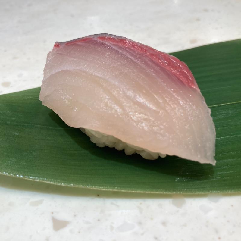 活〆かんぱち(立食い寿司 根室花まる 錦糸町テルミナ店)