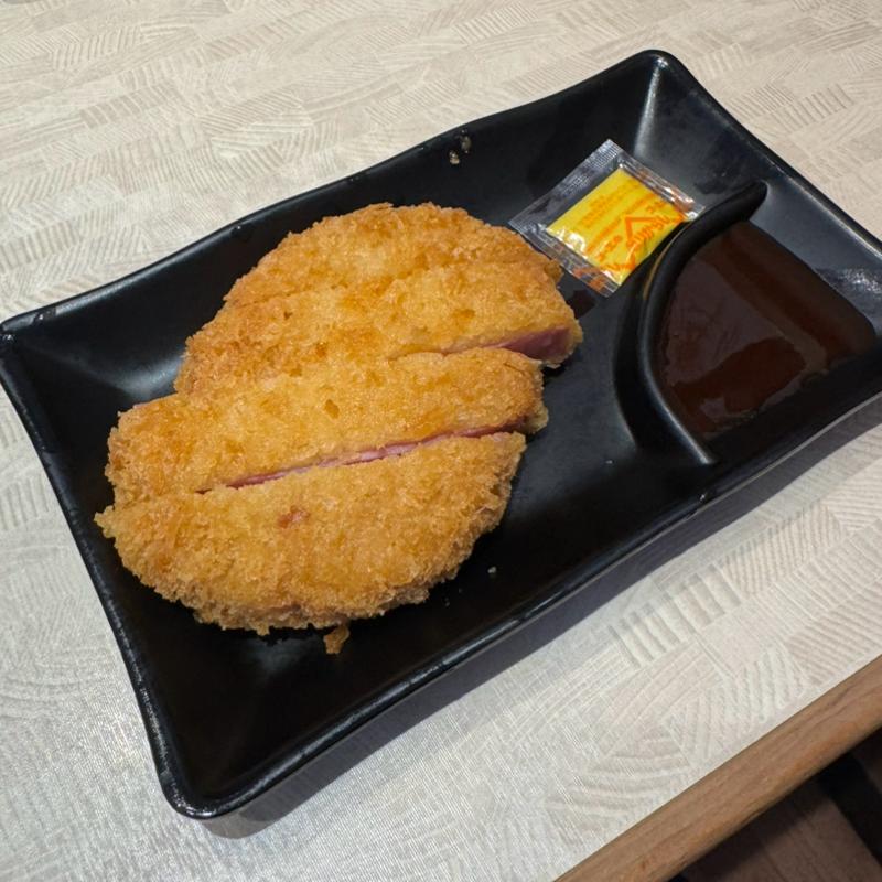 厚切りハムカツ(中華食堂一番館 阿佐ヶ谷パール通り店)