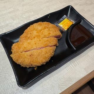 厚切りハムカツ