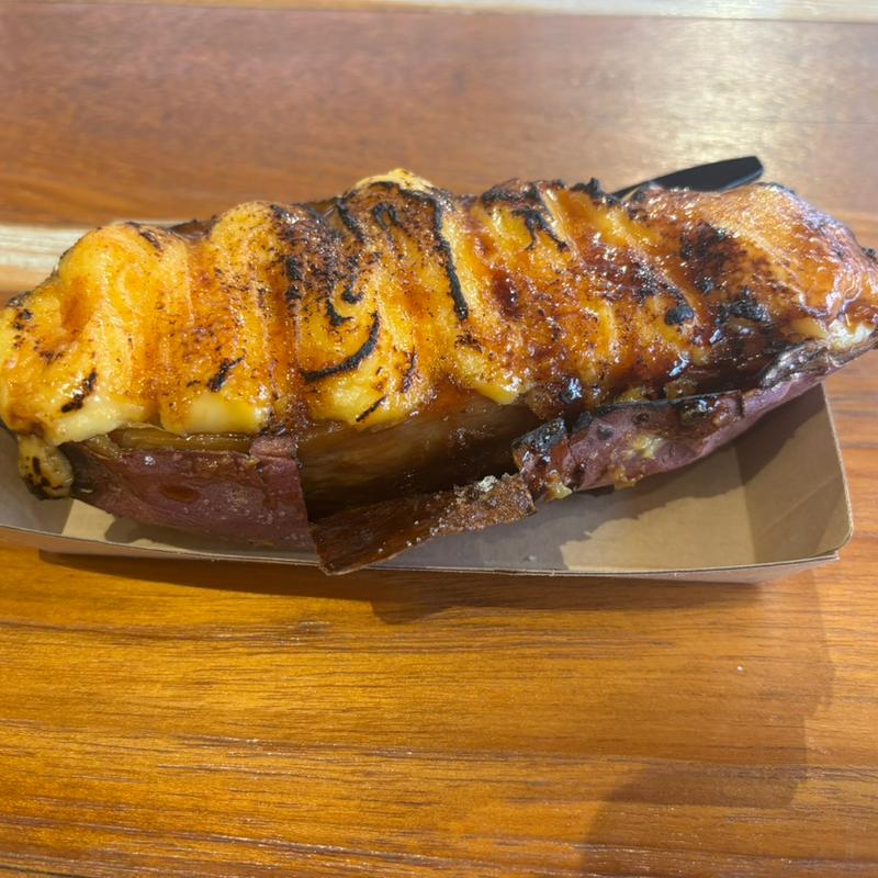 焼き芋ブリュレ(芋栗パーラーブリキトタン)