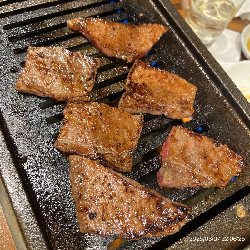 黒毛和牛上ロース(焼肉つじむら 新宿本店)