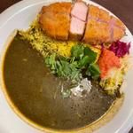 スパイスとんかつカリー(渡邊カリー 梅田本店)