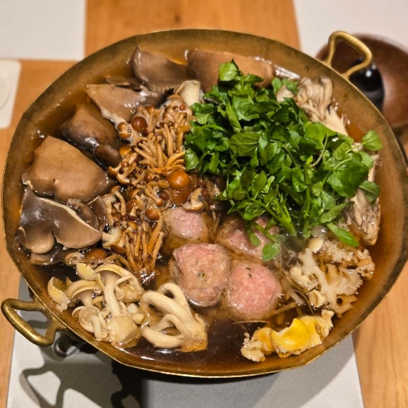 近江鴨の鴨しゃぶ (焼鳥 心伯 西天満)