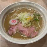鶏そば（醤油）(MENYA BIBIRI)