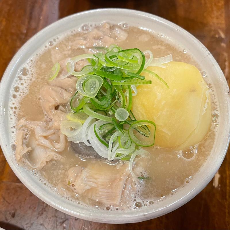 じゃがいも入り煮込み(のんき 赤羽店 （もつやき のんき）)