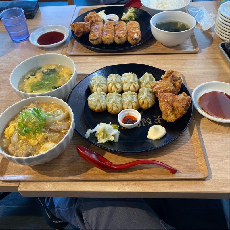 しそまる8から定食(ライス→親子丼、スープ→玉子スープ)(金まる餃子)
