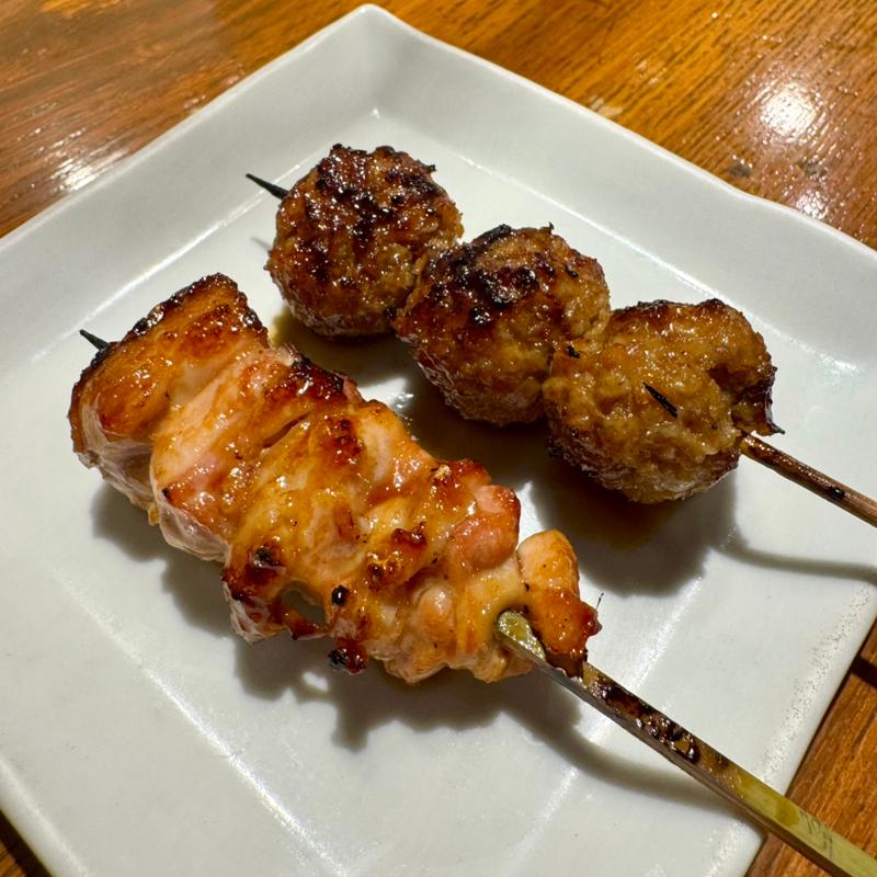 もも　つくね(天満炭火焼鳥わっちょい)