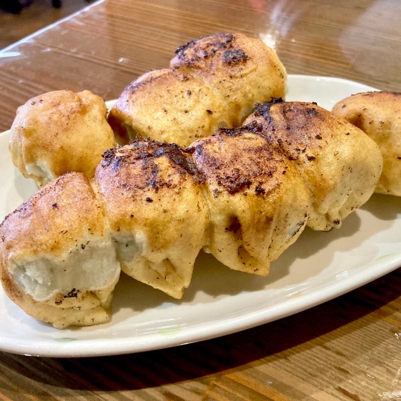 ホワイト餃子(茶しん 駅前本店)