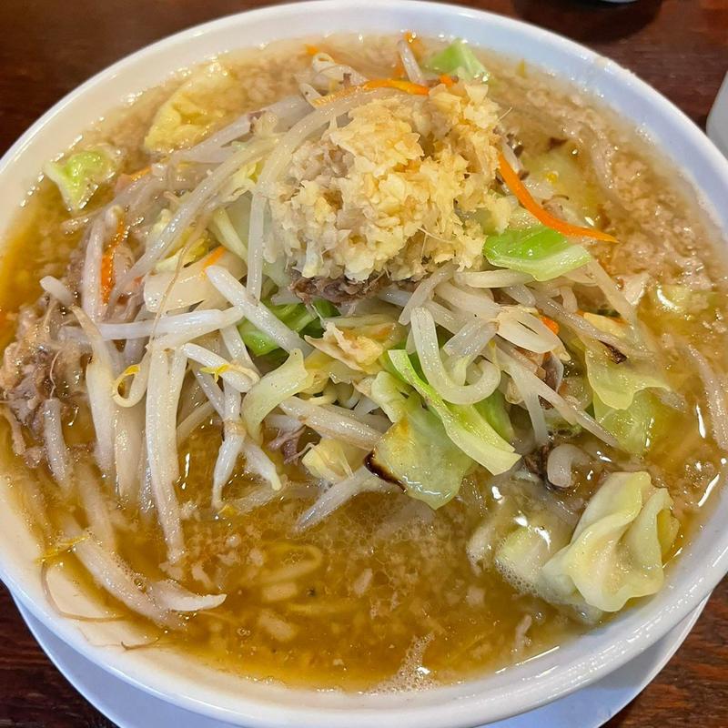背脂生姜塩タンメン(麺や秀佳)