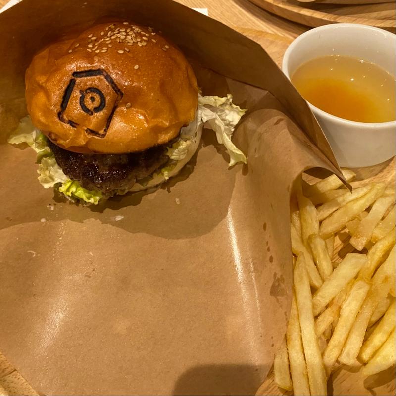 100%ビーフコトリバーガー(コトリの湯)