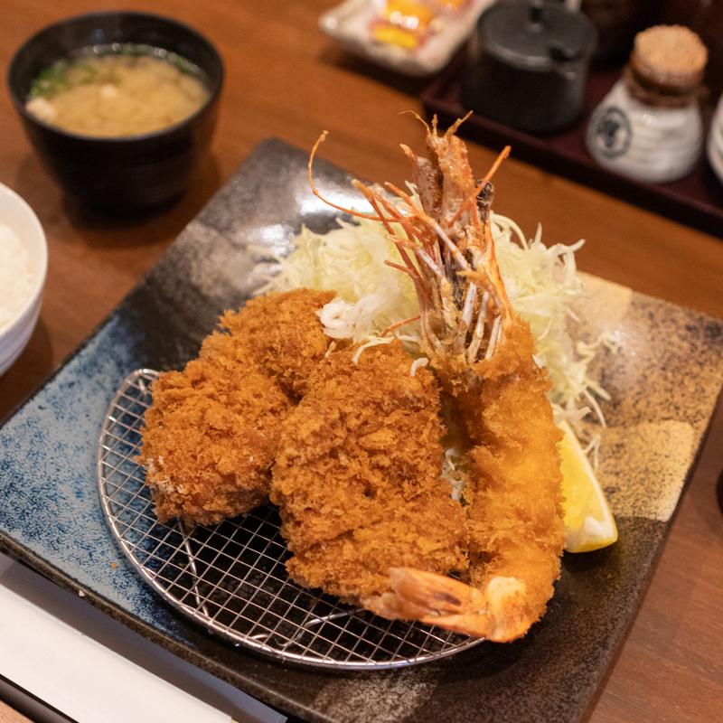 ヒレかつ定食 エビフライトッピング(とんかつ井上)