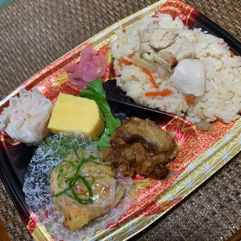 鶏炊込みご飯弁当(スーパーベルクス 板橋中台店)