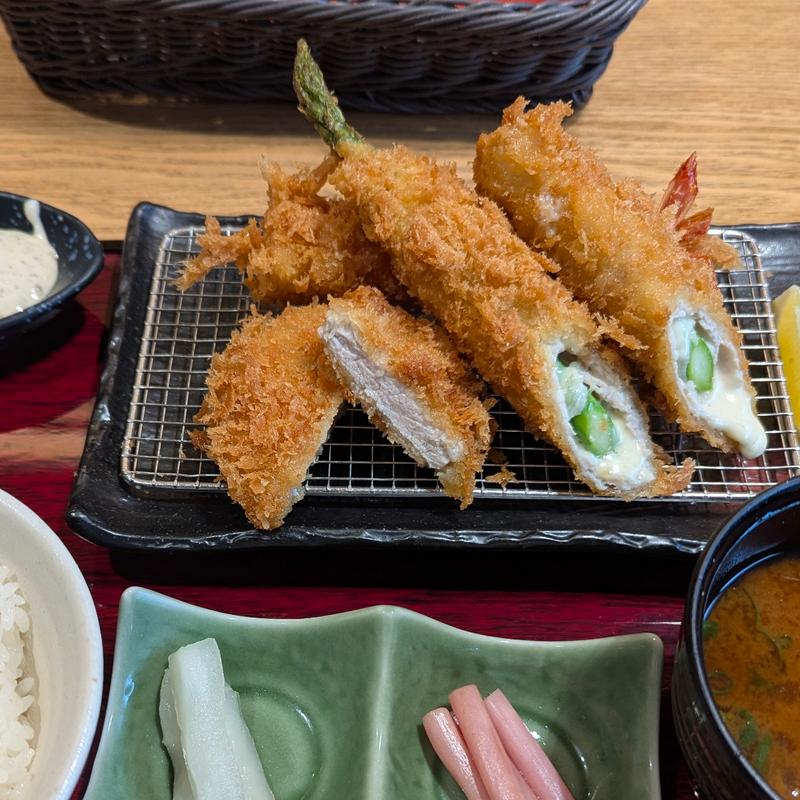 旬のアスパラ彩り御膳(とんかつ新宿さぼてん アトレ浦和店)