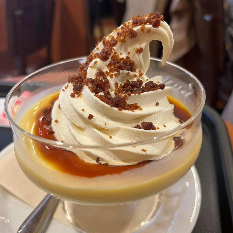 とろうま贅沢プリン(カフェ・ベローチェ 千歳烏山店)