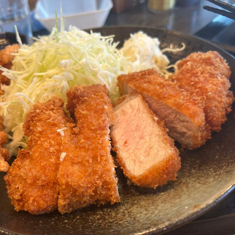 上ロースかつ定食(さくとん)
