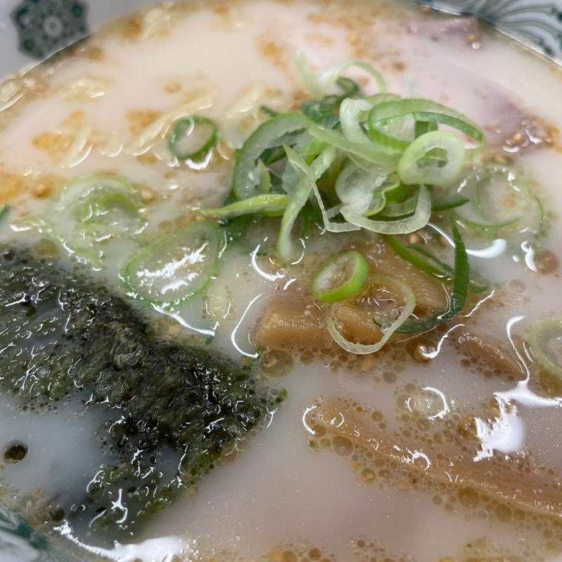 豚骨ラーメン(来来軒 赤羽店)