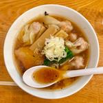 ワンタン中華そば並(町中華 然 〜いつかは僕の夢〜)