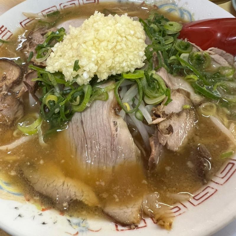 ラーメン ニンニクトッピング(ラーメン起歩 )
