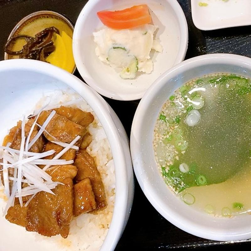 カルビ丼定食(あみ焼ハウスせせらぎ )