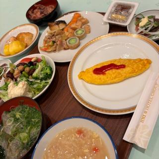 朝食バイキング