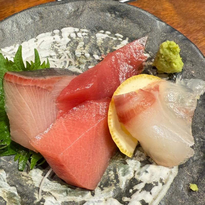 春の全8品春彩コース　生本鮪と菜の花の山かけ(魚の飯 調布店)