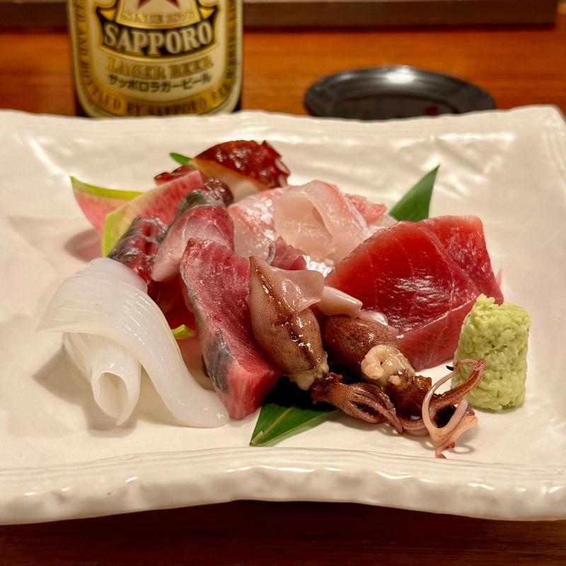 旬の刺身盛り合わせ(呑み処 はれる家)