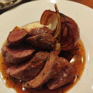 子羊ランプ肉のロティ(タブリエ)