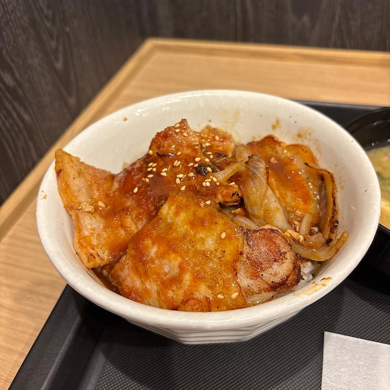 スタミナ厚切り豚カルビ丼（並盛）(松屋 渋谷清水橋店 )