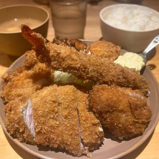 6種盛り定食(パセリ )