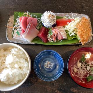 港めし定食