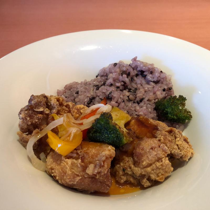 鶏唐揚げの黒酢ソース（主食・主菜）(デニーズ 三郷店)