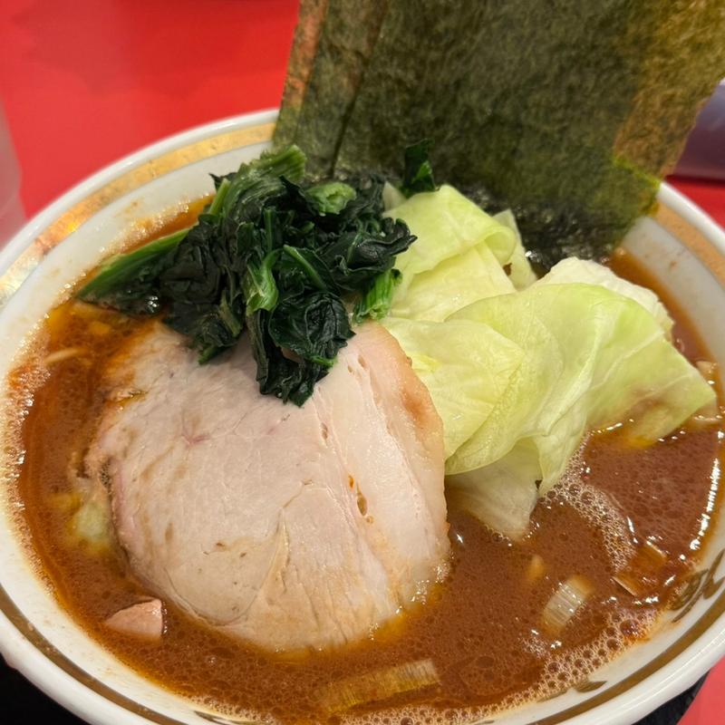 旨辛ラーメン中キャベツ(裏大輝家 青物横丁店)