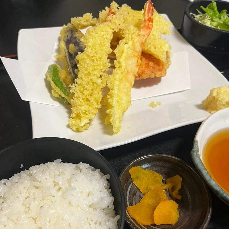 天ぷら定食(はたはた )