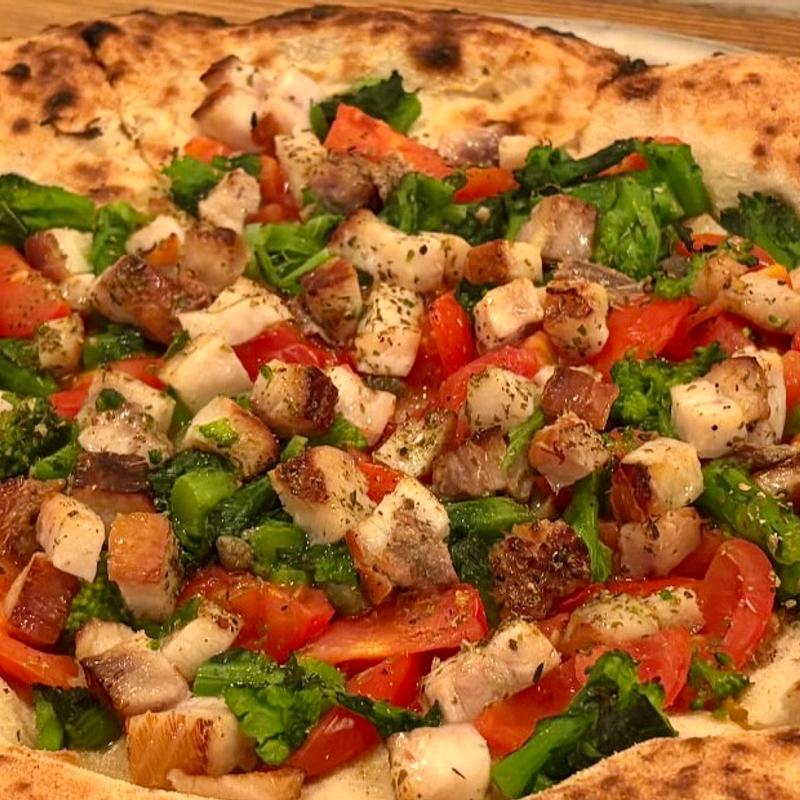 福岡産菜花と燻製メカジキ(トゥットベーネ)