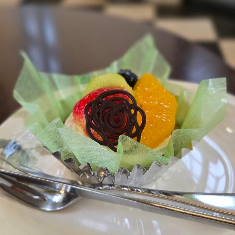 フルーツのタルト(フロインドリーブ 生田店)