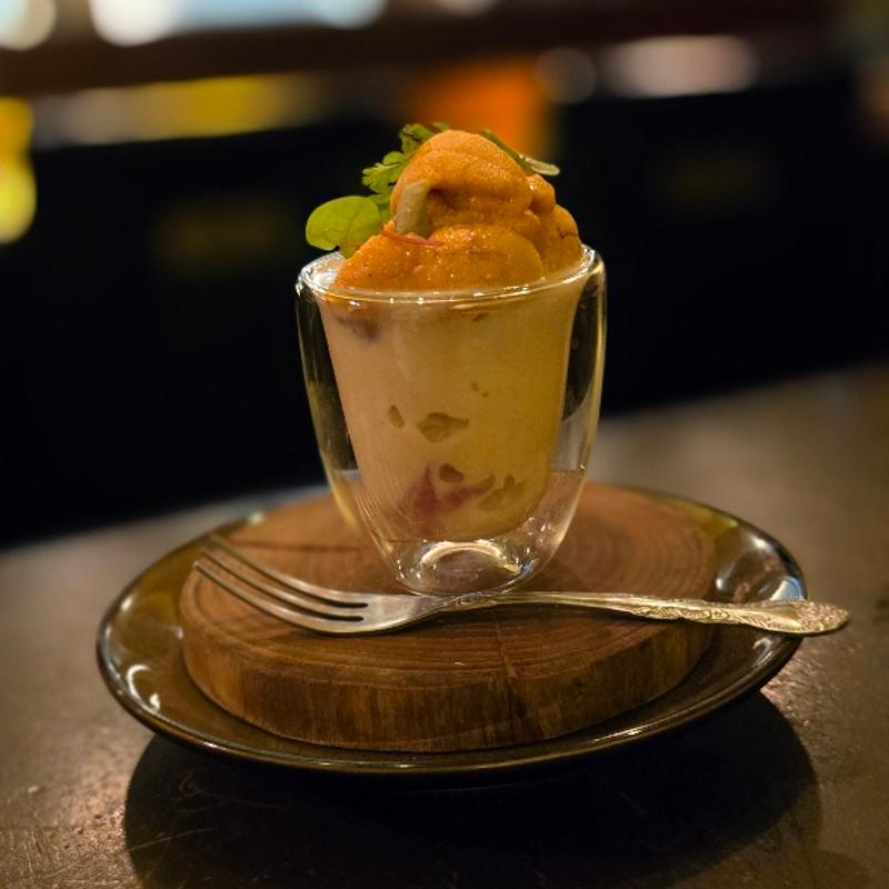 生湯葉と生ウニと鯛の和風だし(和食バル タケイチ （和食BAL Takeichi）)