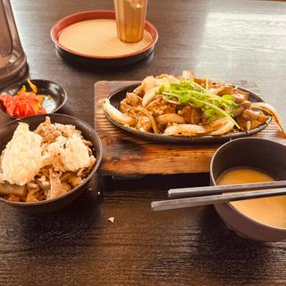 とりみそ定食(大盛り)(青空食堂 筑紫野店)