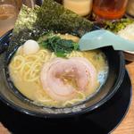 定番ラーメン（醤油）(町田商店 本町店)